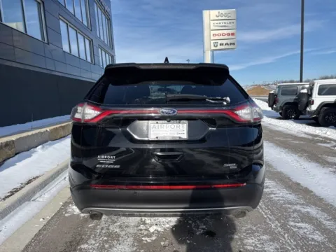 More photos of 2017 Ford Edge SEL at Airport Chrysler Dodge Jeep Ram, MO
