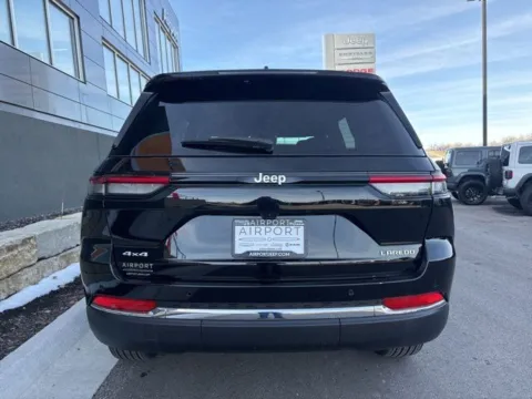 More photos of 2025 Jeep Grand Cherokee Laredo X at Airport Chrysler Dodge Jeep Ram, MO