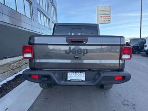 More photos of 2026 Jeep Gladiator Sahara at Airport Chrysler Dodge Jeep Ram, MO