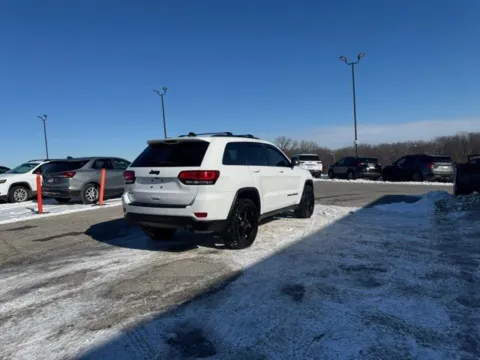 More photos of 2019 Jeep Grand Cherokee Upland Edition at Airport Chrysler Dodge Jeep Ram, MO
