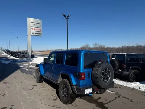 More photos of 2022 Jeep Wrangler Unlimited Rubicon 4xe at Airport Chrysler Dodge Jeep Ram, MO