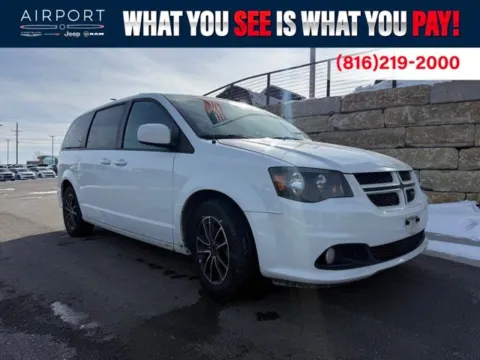 White 2019 Dodge Grand Caravan GT for sale in Platte City, MO