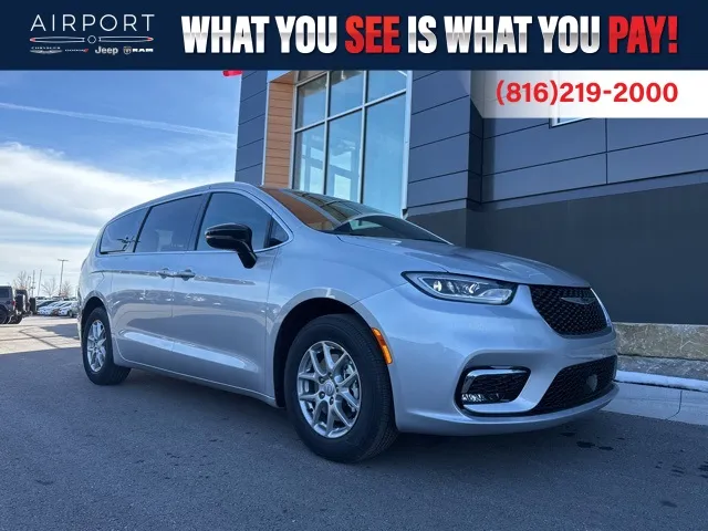 2026 Chrysler Pacifica Select for sale in Platte City, MO