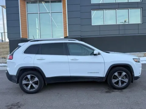 Photos of 2019 Jeep Cherokee Limited for sale in Platte City, MO at Airport Chrysler Dodge Jeep Ram
