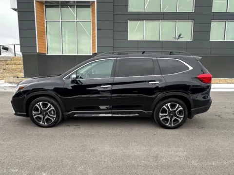 More photos of 2023 Subaru Ascent Touring at Airport Chrysler Dodge Jeep Ram, MO