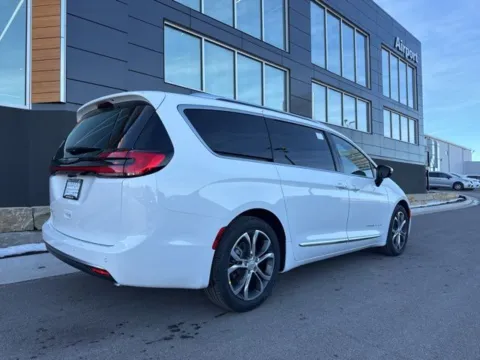 Another view of 2026 Chrysler Pacifica Pinnacle for sale in Platte City, MO at Airport Chrysler Dodge Jeep Ram