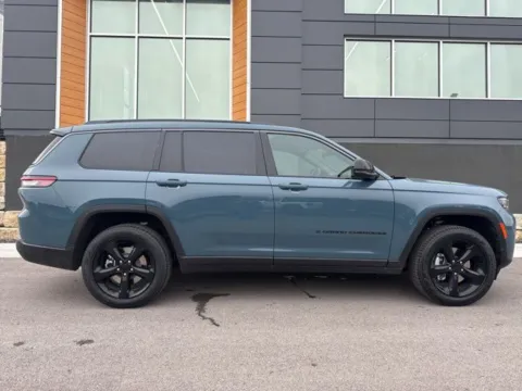 Photos of 2026 Jeep Grand Cherokee L Limited for sale in Platte City, MO at Airport Chrysler Dodge Jeep Ram