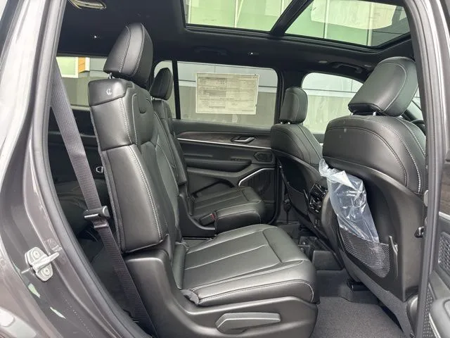 2026 Jeep Grand Cherokee L Limited - Photo 11