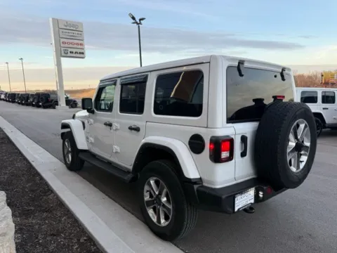 More photos of 2022 Jeep Wrangler Unlimited Sahara at Airport Chrysler Dodge Jeep Ram, MO