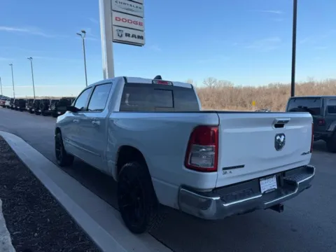 More photos of 2019 Ram 1500 Big Horn/Lone Star at Airport Chrysler Dodge Jeep Ram, MO