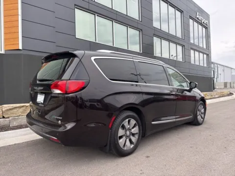 Another view of 2018 Chrysler Pacifica Hybrid Limited for sale in Platte City, MO at Airport Chrysler Dodge Jeep Ram