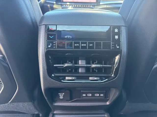 2026 Jeep Grand Cherokee L Limited - Photo 18