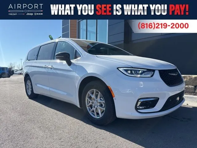 White 2026 Chrysler Pacifica Select for sale in Platte City, MO