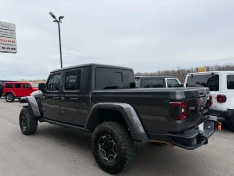 More photos of 2023 Jeep Gladiator Mojave at Airport Chrysler Dodge Jeep Ram, MO
