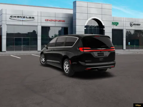 More photos of 2026 Chrysler Pacifica Select at Airport Chrysler Dodge Jeep Ram, MO