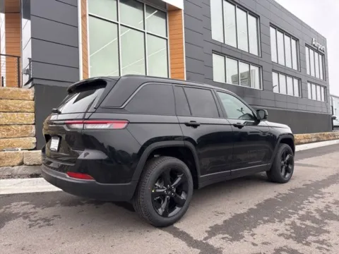Another view of 2026 Jeep Grand Cherokee Limited for sale in Platte City, MO at Airport Chrysler Dodge Jeep Ram