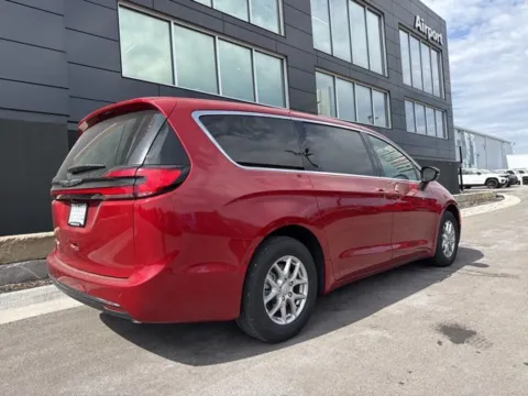Another view of 2026 Chrysler Pacifica Select for sale in Platte City, MO at Airport Chrysler Dodge Jeep Ram