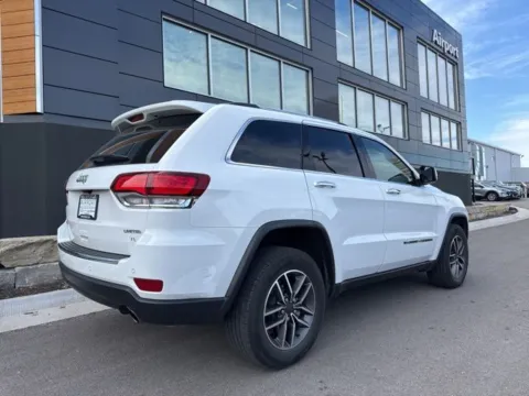 Another view of 2022 Jeep Grand Cherokee WK Limited for sale in Platte City, MO at Airport Chrysler Dodge Jeep Ram