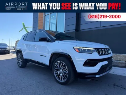 White 2024 Jeep Compass Limited for sale in Platte City, MO