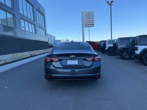 More photos of 2021 Chevrolet Malibu LT at Airport Chrysler Dodge Jeep Ram, MO