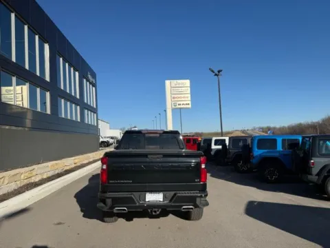 More photos of 2019 Chevrolet Silverado 1500 LT Trail Boss at Airport Chrysler Dodge Jeep Ram, MO