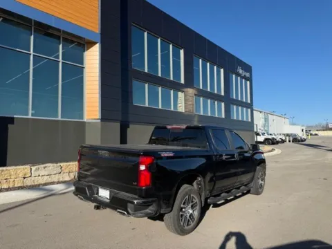 Another view of 2019 Chevrolet Silverado 1500 LT Trail Boss for sale in Platte City, MO at Airport Chrysler Dodge Jeep Ram