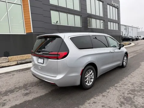 Another view of 2026 Chrysler Pacifica Select for sale in Platte City, MO at Airport Chrysler Dodge Jeep Ram