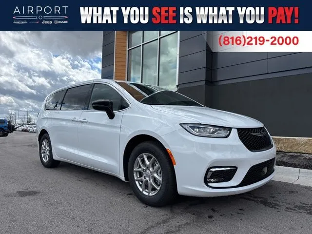 White 2026 Chrysler Pacifica Select for sale in Platte City, MO