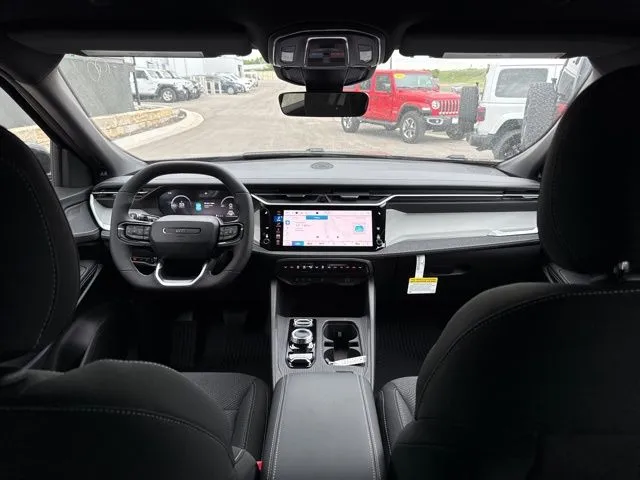 2026 Jeep Cherokee Laredo - Photo 14