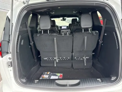 More photos of 2026 Chrysler Pacifica Select at Airport Chrysler Dodge Jeep Ram, MO