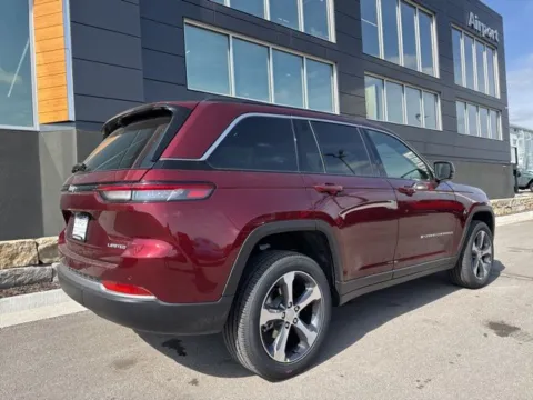 Another view of 2026 Jeep Grand Cherokee Limited for sale in Platte City, MO at Airport Chrysler Dodge Jeep Ram