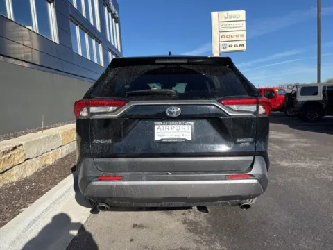 More photos of 2019 Toyota RAV4 Limited at Airport Chrysler Dodge Jeep Ram, MO