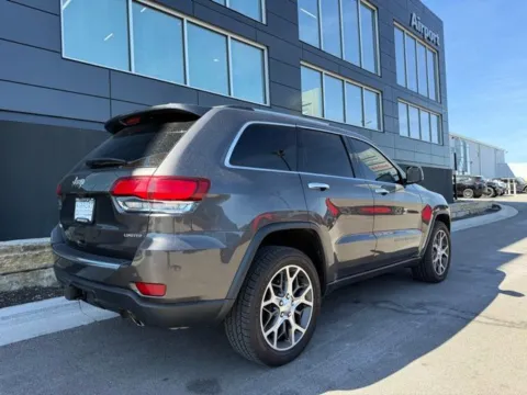 Another view of 2021 Jeep Grand Cherokee Limited for sale in Platte City, MO at Airport Chrysler Dodge Jeep Ram