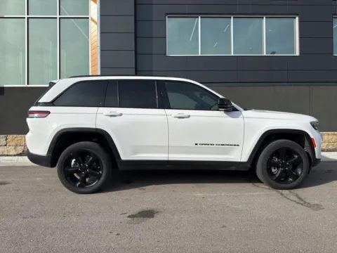 Photos of 2024 Jeep Grand Cherokee Altitude for sale in Platte City, MO at Airport Chrysler Dodge Jeep Ram