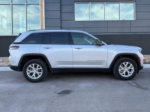 Photos of 2023 Jeep Grand Cherokee Limited for sale in Platte City, MO at Airport Chrysler Dodge Jeep Ram