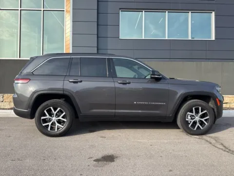 Photos of 2024 Jeep Grand Cherokee Limited for sale in Platte City, MO at Airport Chrysler Dodge Jeep Ram