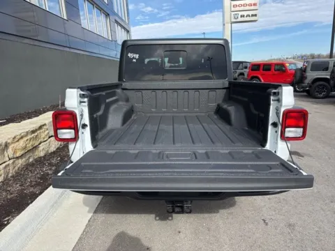 More photos of 2026 Jeep Gladiator Sport S at Airport Chrysler Dodge Jeep Ram, MO