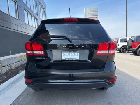 More photos of 2019 Dodge Journey SE at Airport Chrysler Dodge Jeep Ram, MO