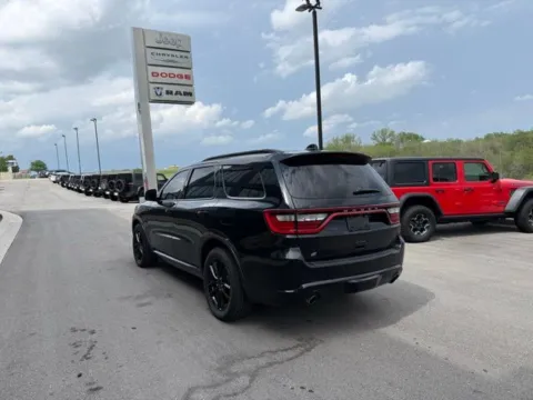 More photos of 2023 Dodge Durango R/T Plus at Airport Chrysler Dodge Jeep Ram, MO