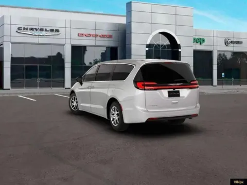 More photos of 2026 Chrysler Pacifica Select at Airport Chrysler Dodge Jeep Ram, MO