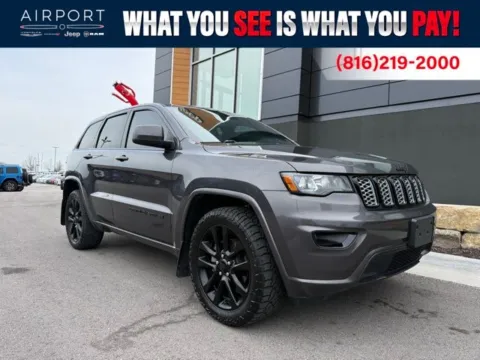 Gray 2020 Jeep Grand Cherokee Altitude for sale in Platte City, MO