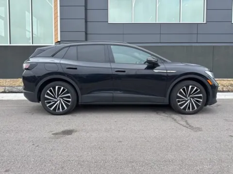 Photos of 2024 Volkswagen ID.4 S for sale in Platte City, MO at Airport Chrysler Dodge Jeep Ram