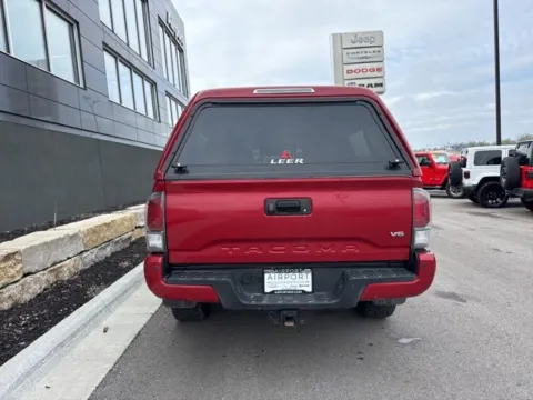 More photos of 2022 Toyota Tacoma TRD Sport at Airport Chrysler Dodge Jeep Ram, MO
