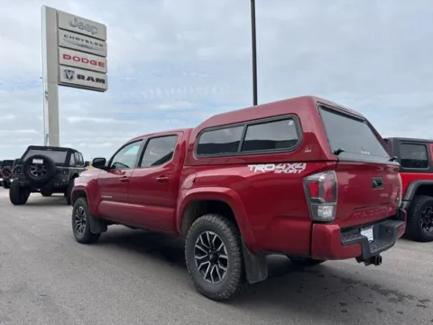 More photos of 2022 Toyota Tacoma TRD Sport at Airport Chrysler Dodge Jeep Ram, MO