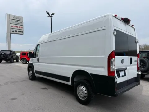 More photos of 2023 Ram ProMaster 2500 High Roof at Airport Chrysler Dodge Jeep Ram, MO