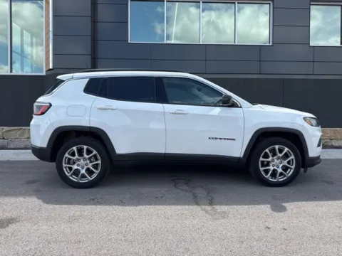 Photos of 2022 Jeep Compass Latitude Lux for sale in Platte City, MO at Airport Chrysler Dodge Jeep Ram