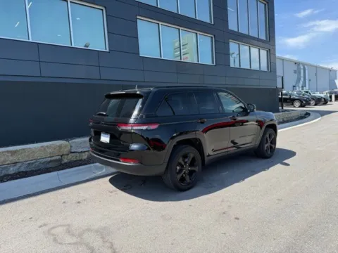 Another view of 2023 Jeep Grand Cherokee Altitude X for sale in Platte City, MO at Airport Chrysler Dodge Jeep Ram