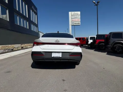 More photos of 2024 Hyundai Elantra SEL at Airport Chrysler Dodge Jeep Ram, MO