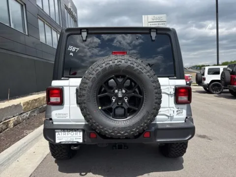 More photos of 2026 Jeep Wrangler Willys at Airport Chrysler Dodge Jeep Ram, MO