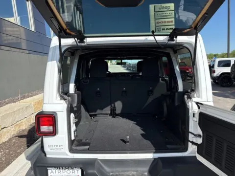 More photos of 2022 Jeep Wrangler Unlimited Sport S at Airport Chrysler Dodge Jeep Ram, MO